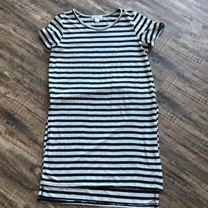 Magazine Long tshirt striped tunic with side slits
